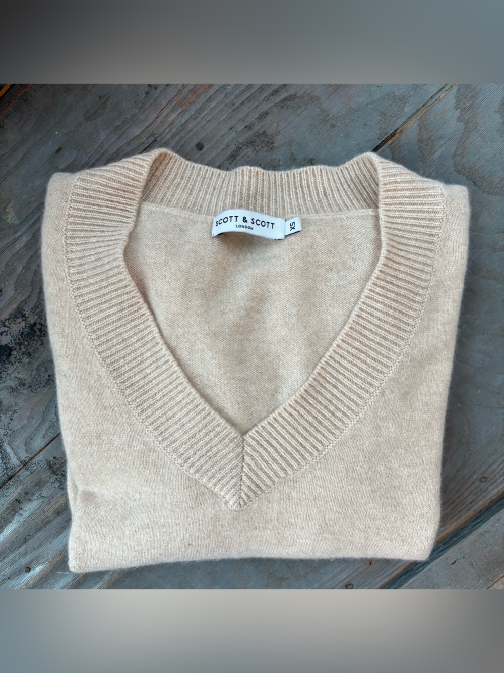 SCOTT & SCOTT LONDON cashmere v-neck sweater | size XS